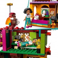 LEGO® Disney 43202 - La maison Madrigal